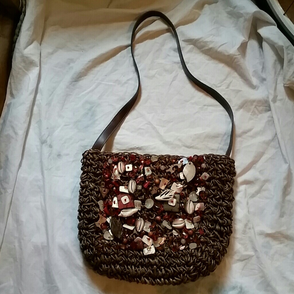 Beachy tote Cappelli Straworld Inc